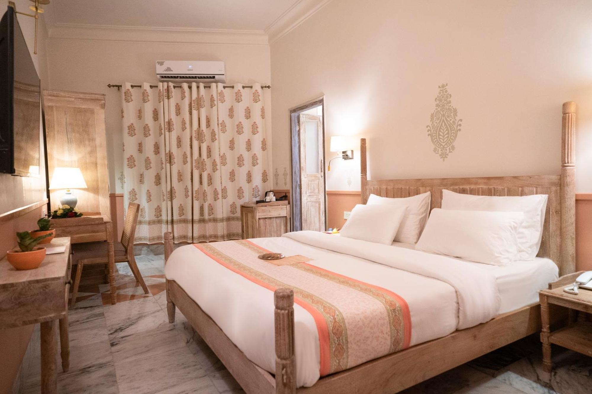 Dev Mahal - A Boutique Heritage Hotel 斋浦尔 外观 照片