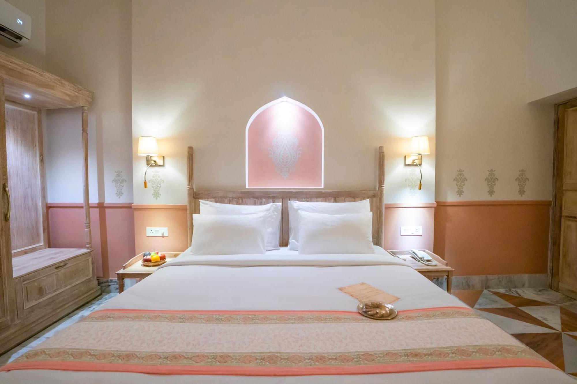 Dev Mahal - A Boutique Heritage Hotel 斋浦尔 外观 照片