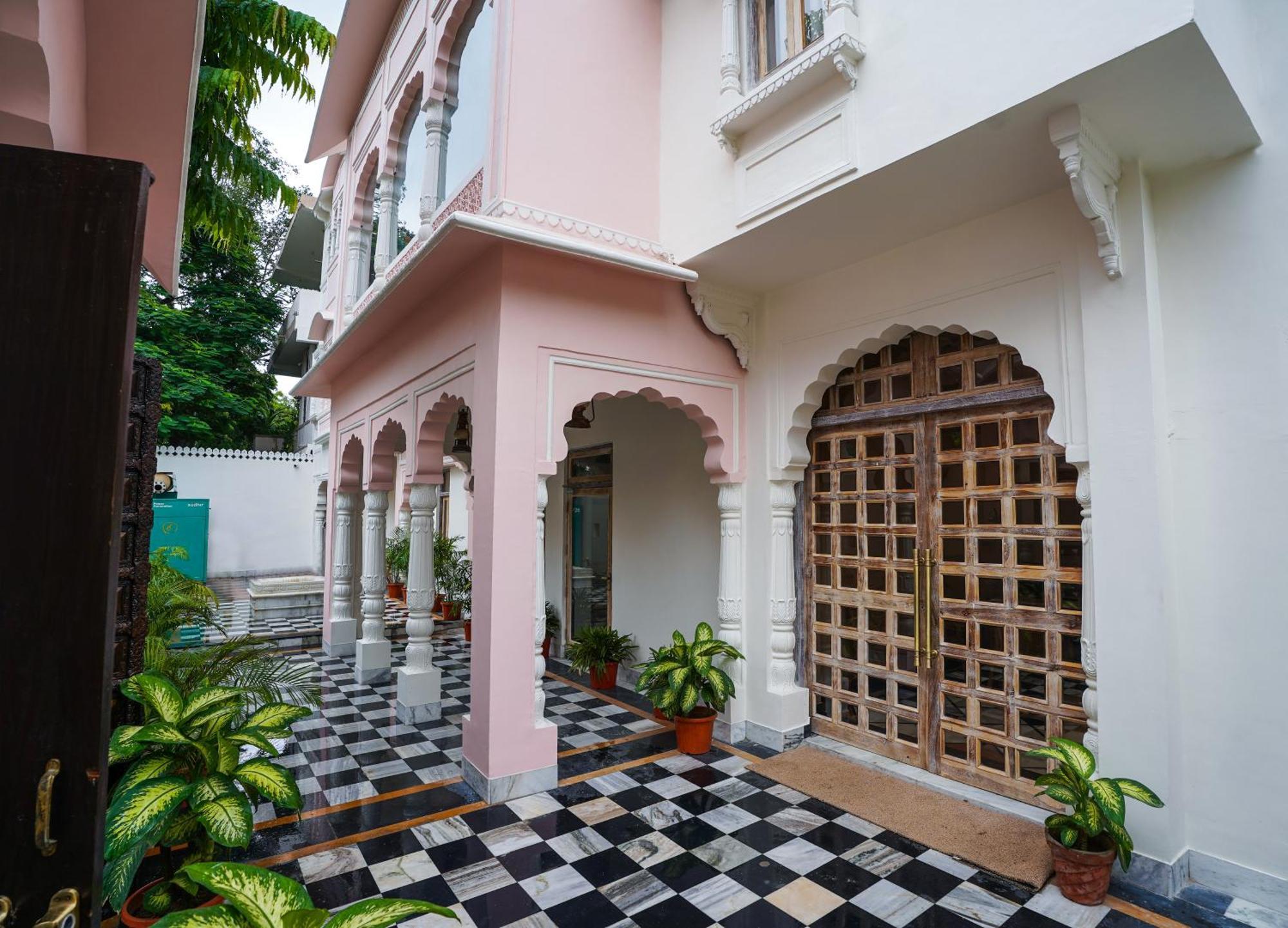 Dev Mahal - A Boutique Heritage Hotel 斋浦尔 外观 照片