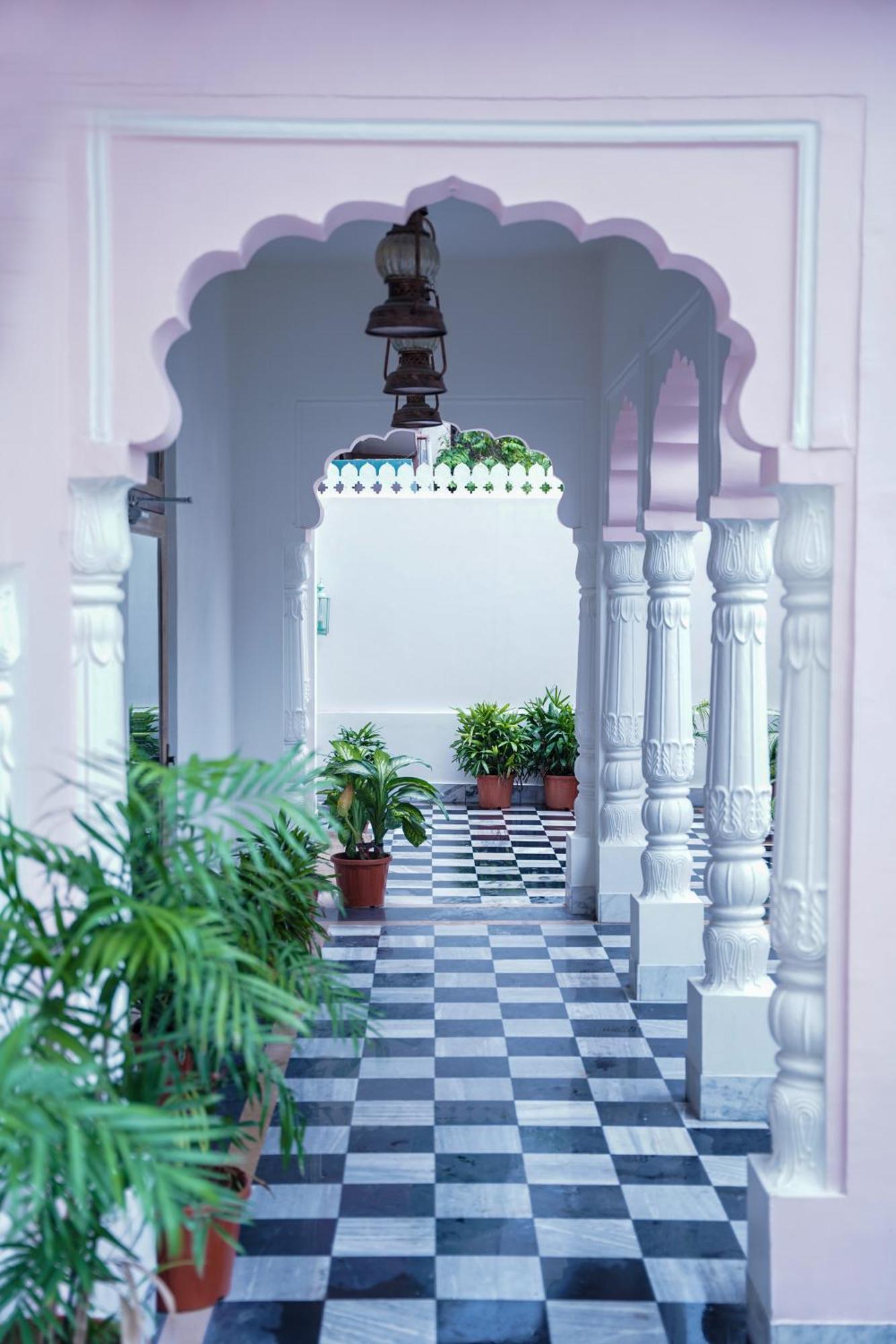 Dev Mahal - A Boutique Heritage Hotel 斋浦尔 外观 照片